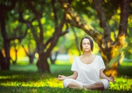 九游下载中心-詹姆斯G2王者归来，全场沸腾见证不朽传奇